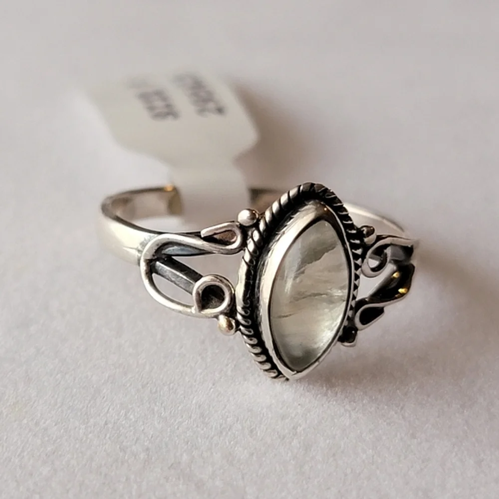 Prehnite Sterling Silver Filigree Horseshoe Ring Marquise Gemstone